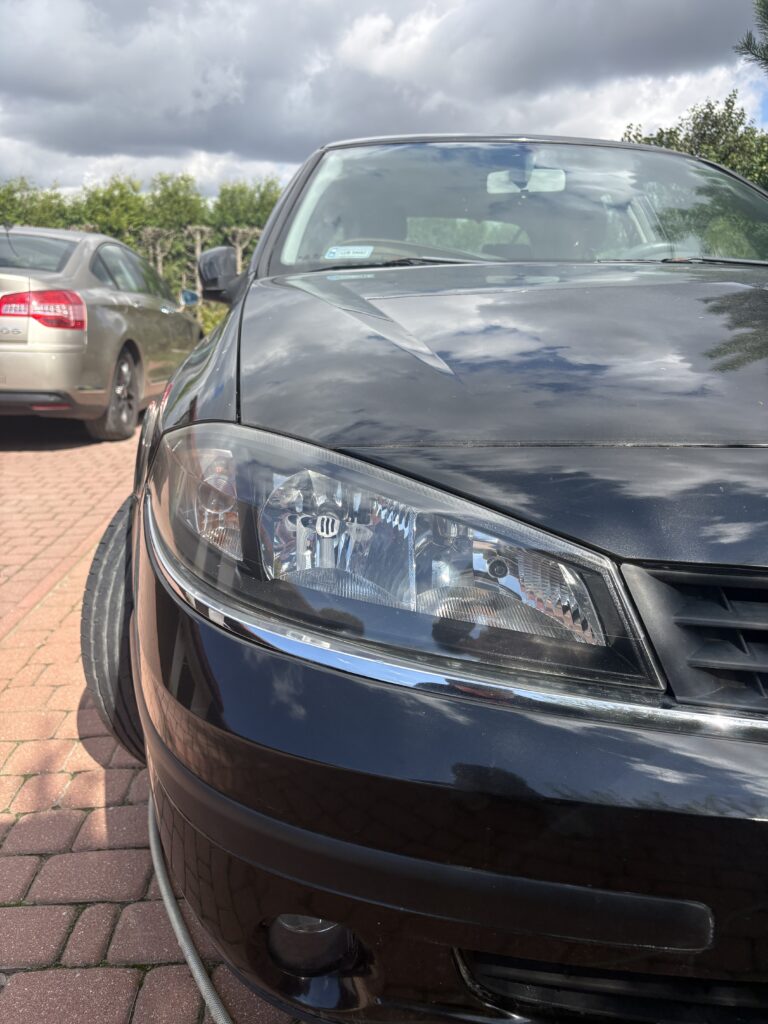 Renault Laguna II – polerowanie lamp Lublin — Po